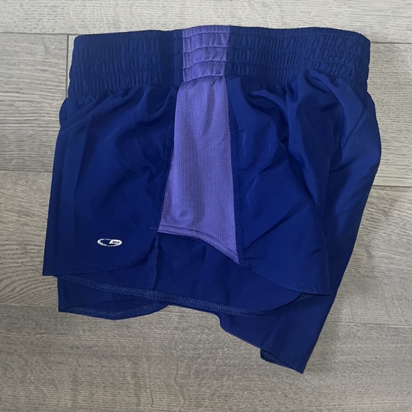 Champion purple shorts - Picture 3 of 5